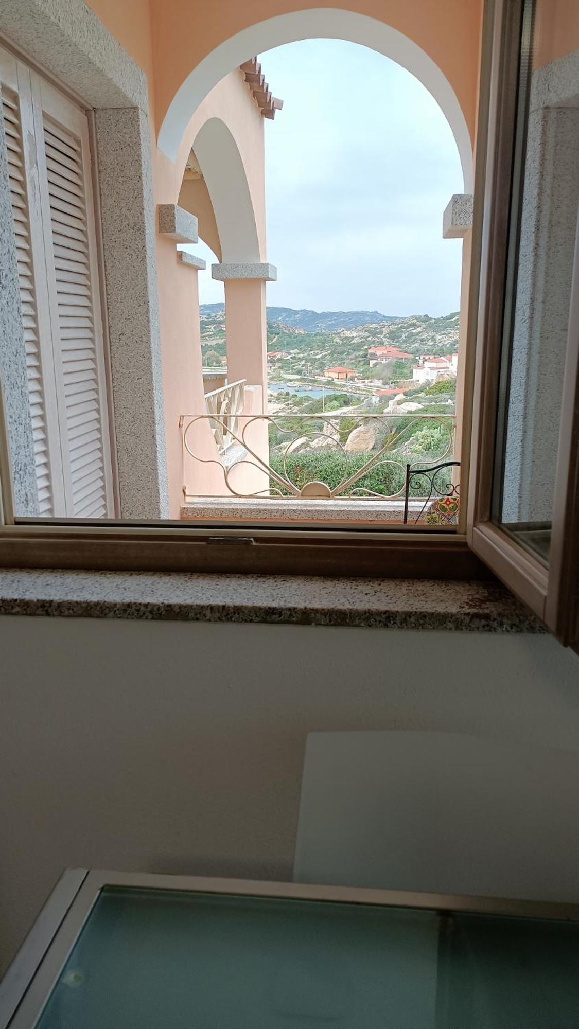 Appartamento Vista Mare Punta Tegge 马达莱纳 外观 照片